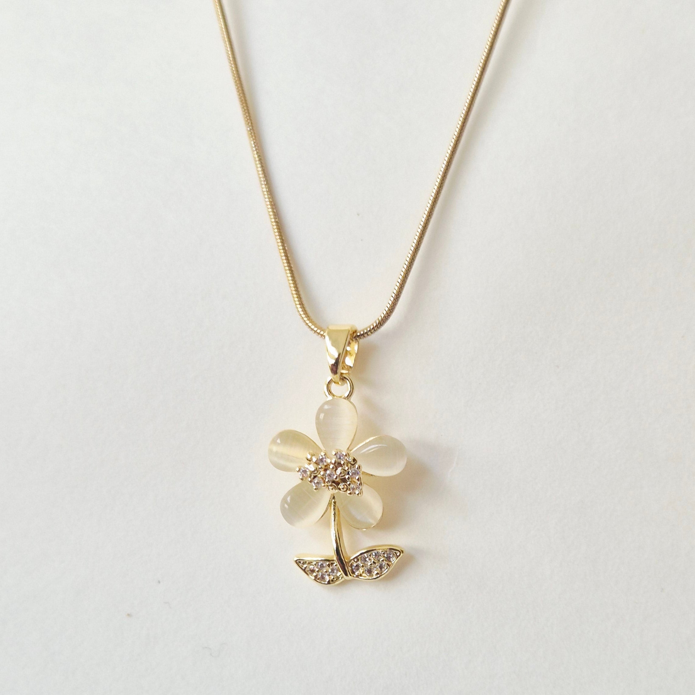 Pearl Blossom Necklace