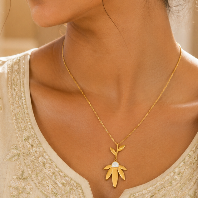 Leaf Drop Necklace