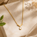 Minimal Loop Necklace