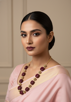 Elegant Beaded Necklace